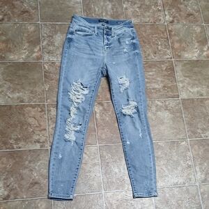 GUC Judy Blue Skinny Fit Disyressed Ripped Size 0/24